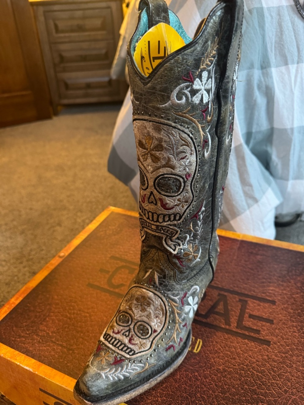 Corral Gray Skull Embroidered Western Boots with Red and Gold Accents